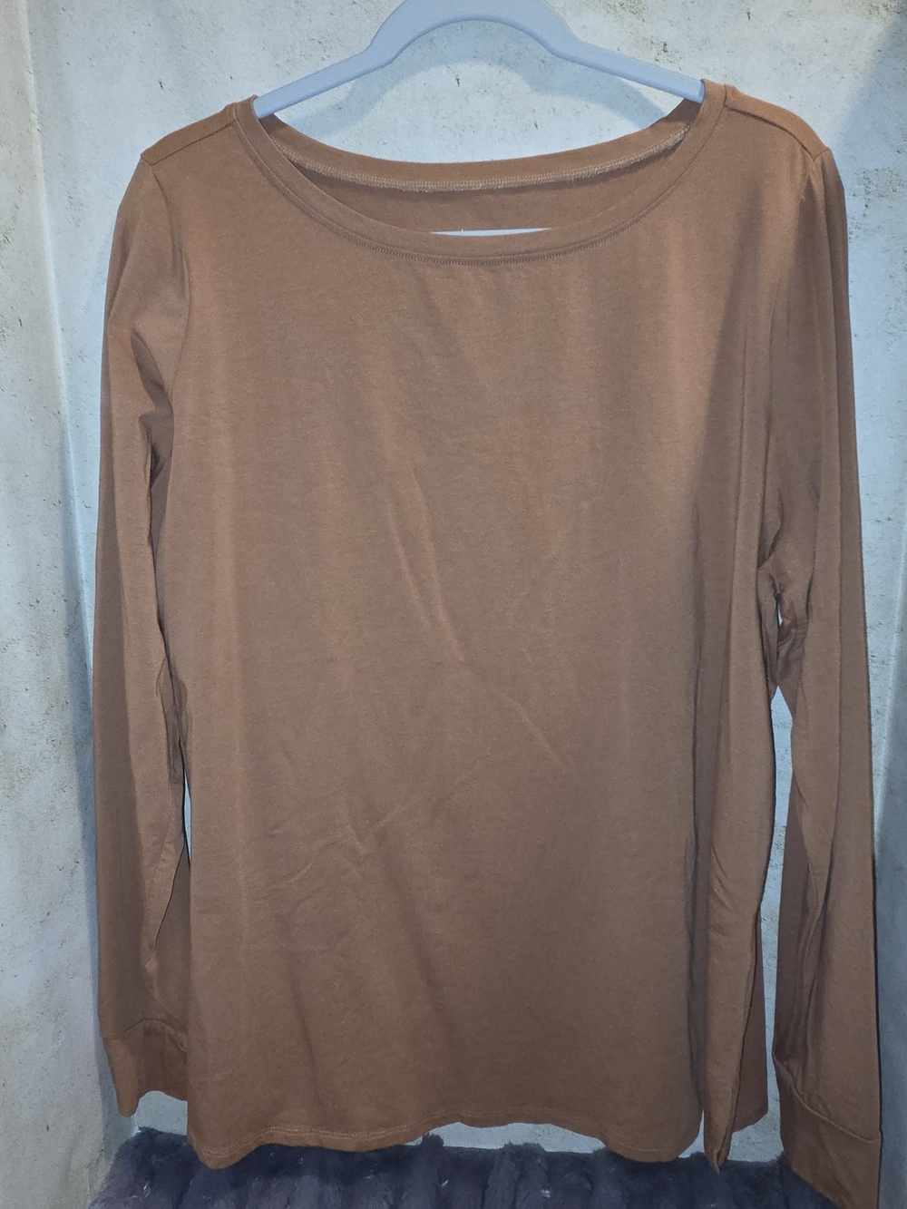 Belle By Kim Gravel Long-Sleeve Boatneck Top in Brown XL
